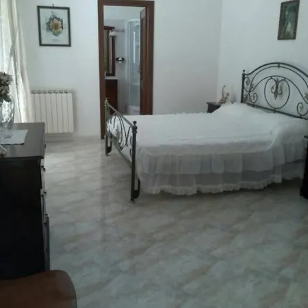 Accogliente Villa Per Vacanze Anzio