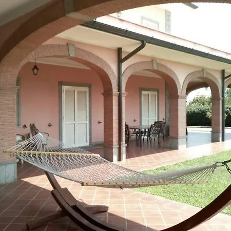 Accogliente Villa Per Vacanze * Anzio