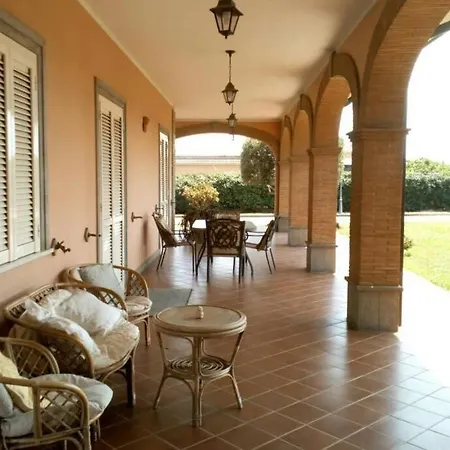Apartamento Accogliente Villa Per Vacanze